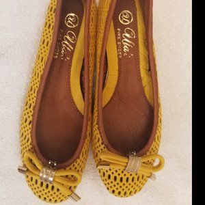 Perforated Leather New Womens Casual Flats